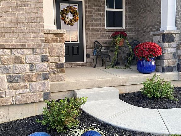 4th image of 1431 Thornberry Ct