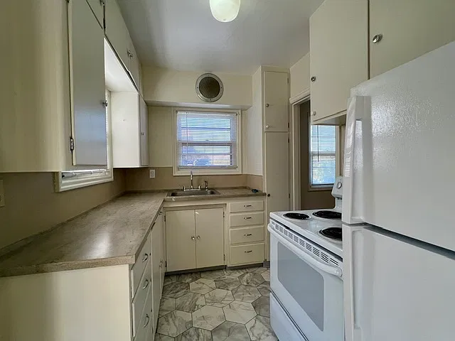 2 bed, $1,385 — Photo 4