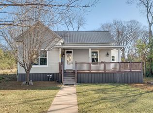 1014 S Sycamore St, Palestine, TX 75801