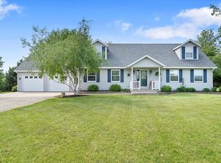1959 Isaac Ave, Independence, IA 50644