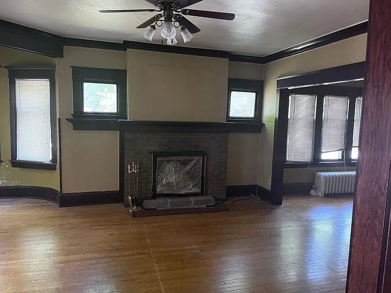 2376 N Weil St — Photo 10