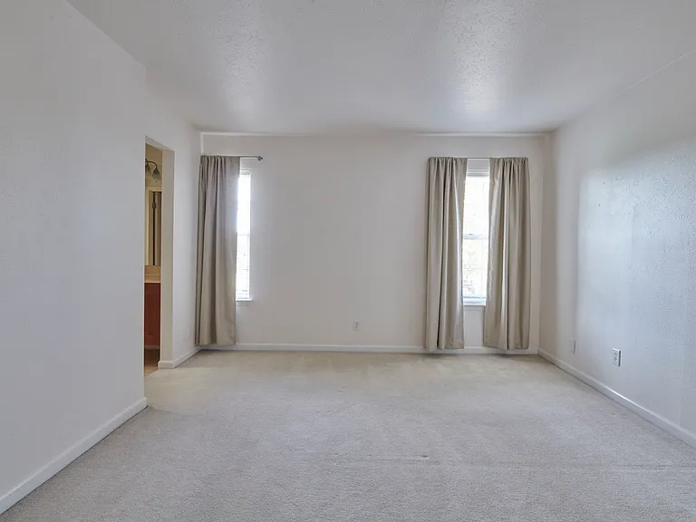 10714 Pagewood Dr — Photo 14