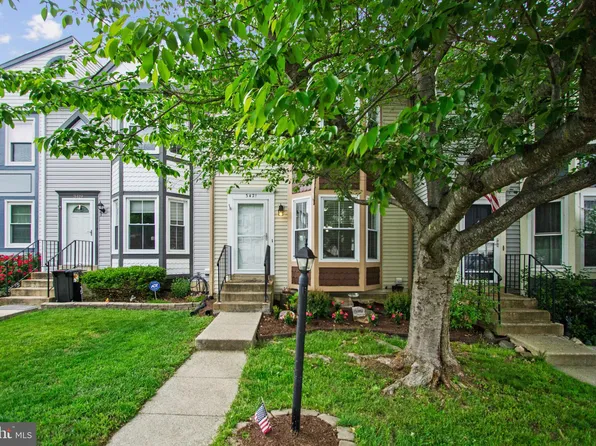 3421 Caledonia Cir, Woodbridge, VA 22192