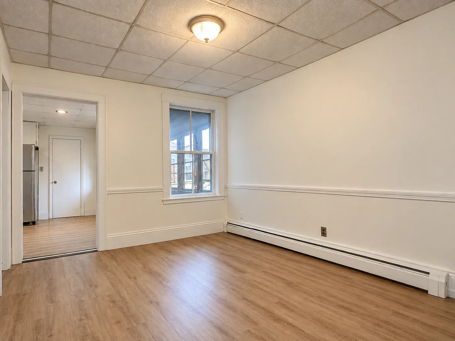 2 bed, 800 sqft, $2,300 — Photo 3