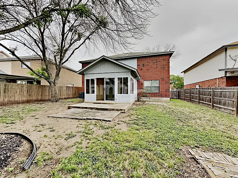 8010 Manderly Pl — Photo 17