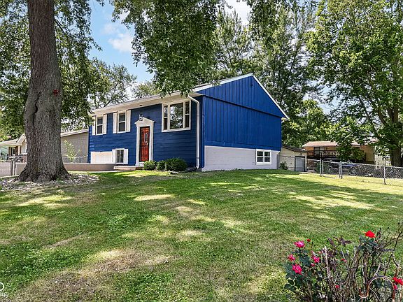 3rd image of 4148 Flamingo East Dr