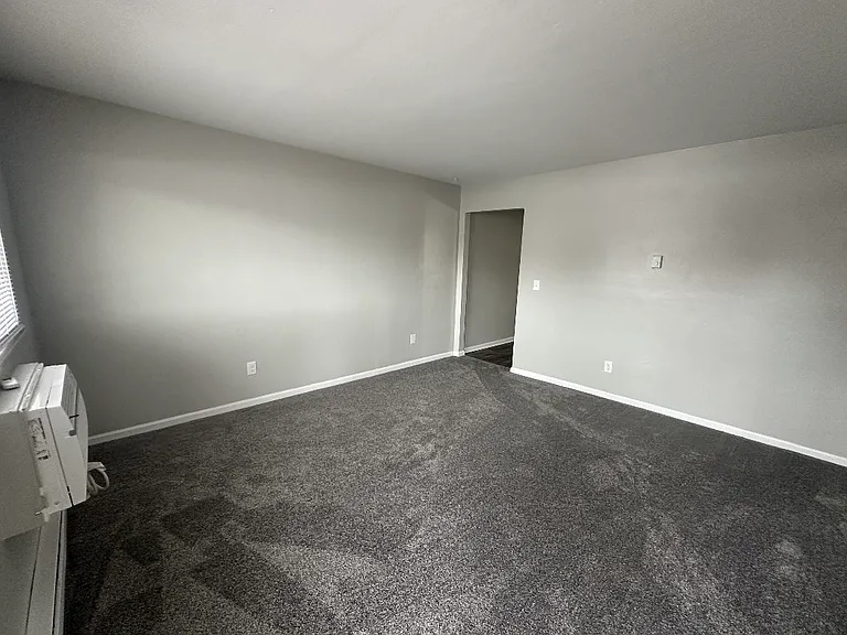 920 N Detroit St #17 — Photo 10