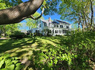 4 Church St, Yarmouth Port, MA 02675
