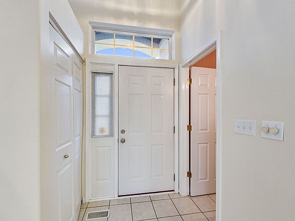 2nd image of 540 E Thornhill Ln #540