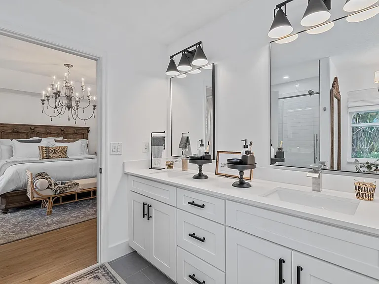 13531 Fountain View Blvd — Photo 14