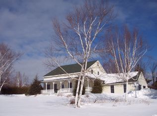 34 Greenbriar Way, Morrisonville, NY 12962