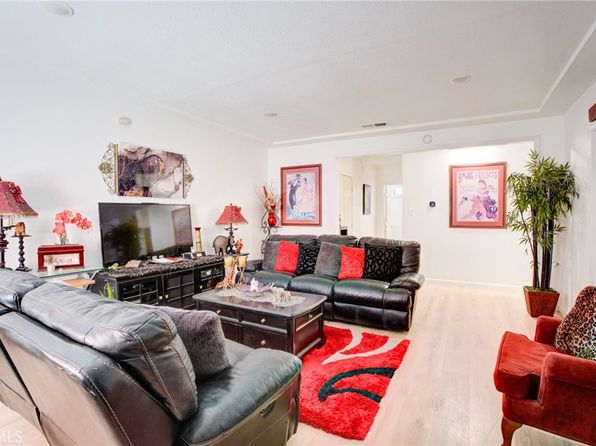 bakersfield-california-18888779 picture