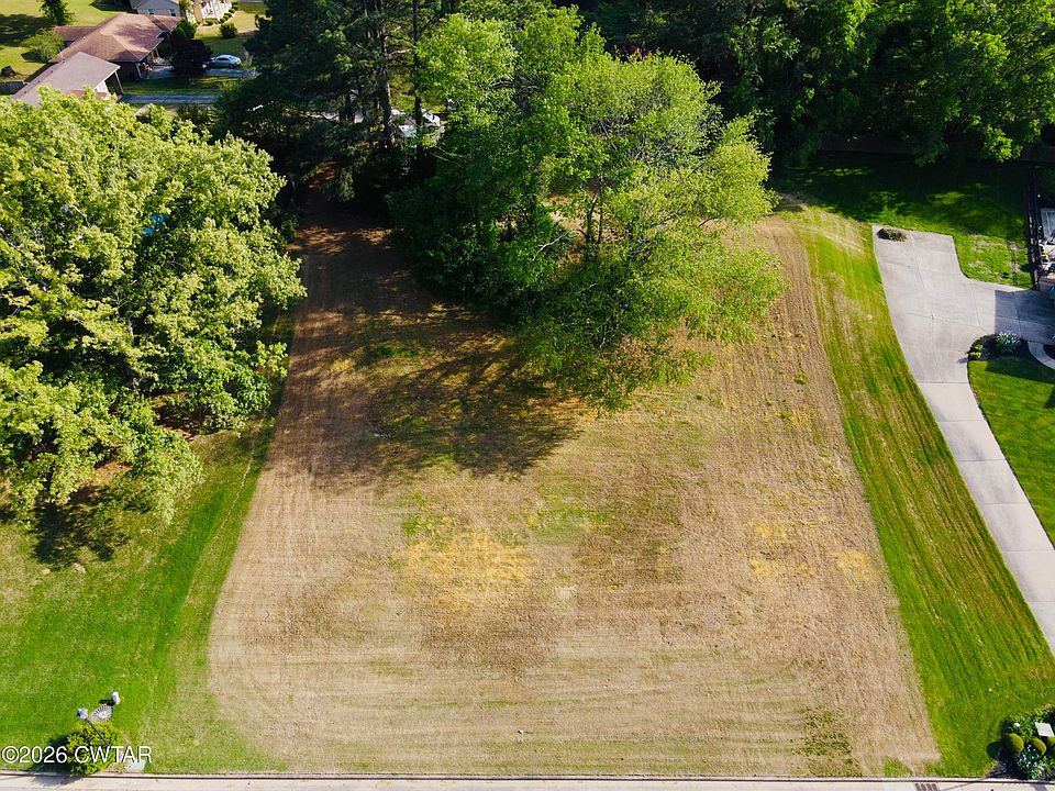 1st image of 803 Acadian Blvd
