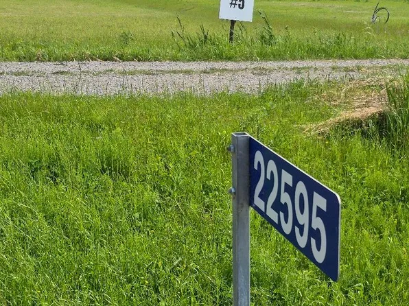 5-39M968 Loyalist Pkwy #22595, Quinte West, ON K8V 0A6