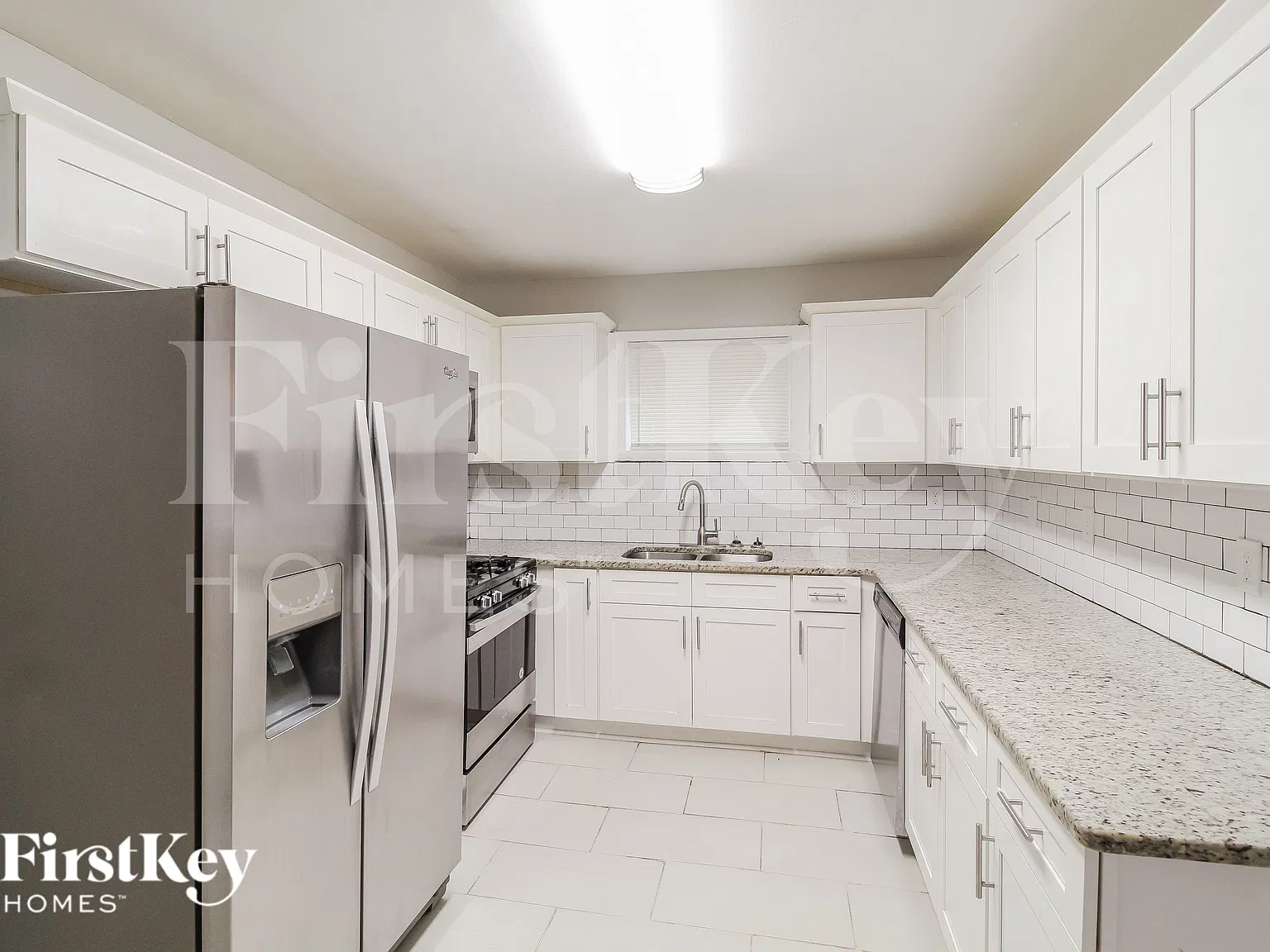 3 bed, 2.0 bath, 1125 sqft, $1,840 — Photo 4