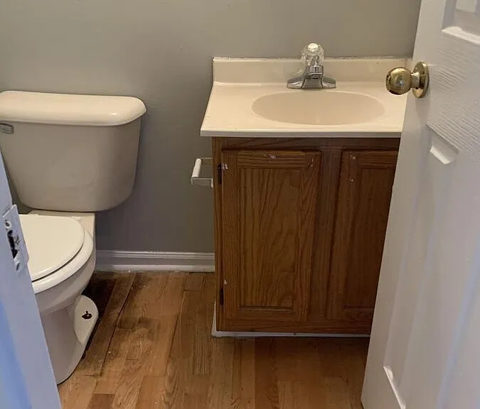 100 Floyd Ct — Photo 4