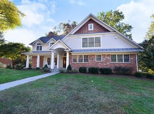 4112 N Randolph St, Arlington, VA 22207