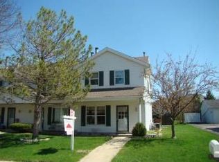 2012 Woodburn Rd, Waukesha, WI 53188