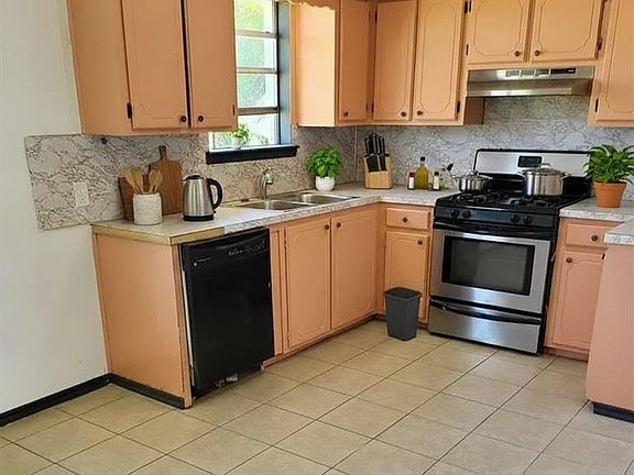 3rd image of 11402 Ns 3660 Rd