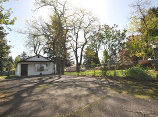 2004 SE 156th Ave #A, Portland, OR 97233