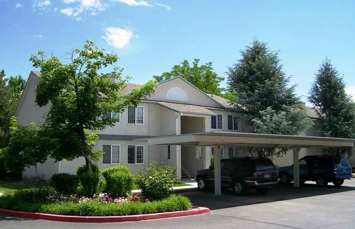 Building Photo - The Pines Apartments