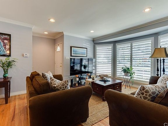 4th image of 17714 Falda Ave