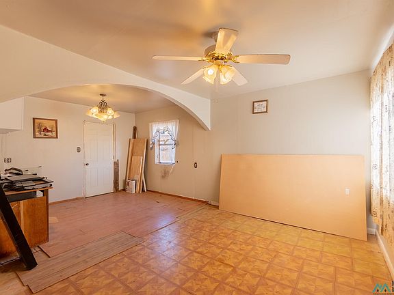 3rd image of 1702 E Brady Ave