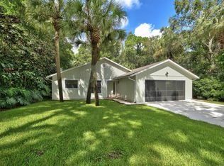 1055 31st Ave SW, Vero Beach, FL 32968
