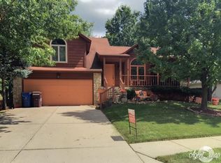 2524 NW Leann Dr, Blue Springs, MO 64014