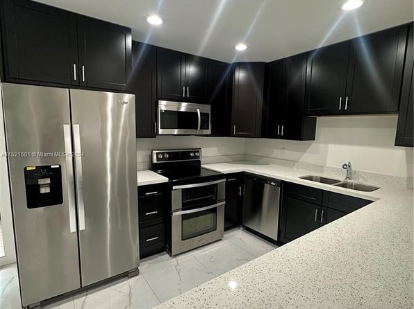 5958 NW 25th Ct #218, Fort Lauderdale, FL 33313
