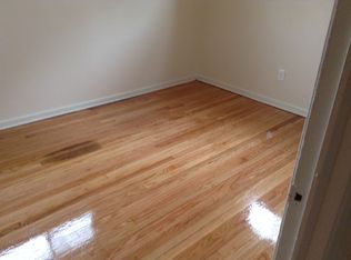 2000 Lexington Pkwy, Inkster, MI 48141