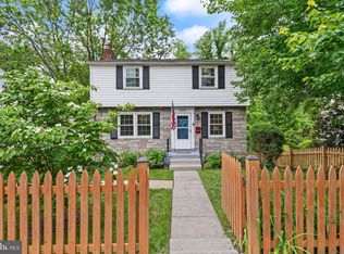 2502 Hayden Dr, Silver Spring, MD 20902