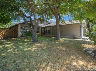 210 Saddlebrook Dr, San Antonio, TX 78245