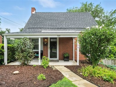727 Newport Dr, Pittsburgh, PA, 15234