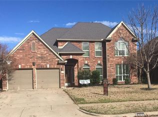 2104 Idlewood Dr, Grapevine, TX 76051