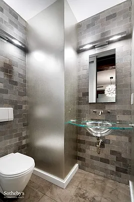 Sold by Sotheby's International Realty | media 14