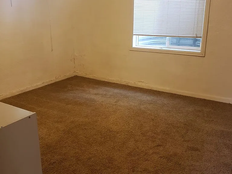 Garden level 2 br near School of Mines | Mountain views | walking distance to downtown Golden — Photo 7