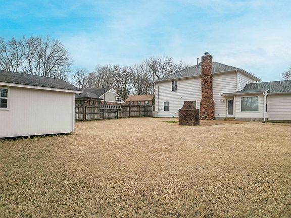 4th image of 1642 Brierbrook Rd