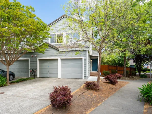 830 Chardonnay Circle, Petaluma, CA 94954