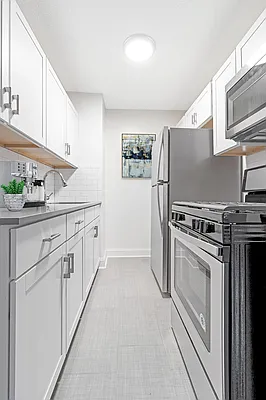 Rented by Compass | media 8