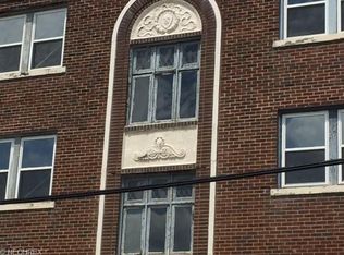 3020 Chartiers Ave, Pittsburgh, PA 15204