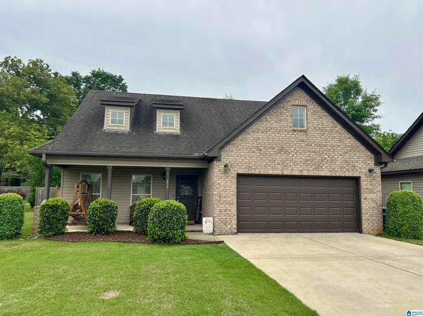 233 Falling Waters Way, Maylene, AL 35114