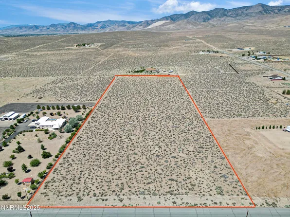 7405 Iron Mountain Blvd, Silver Springs, NV 89429