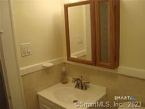 263 Roselle St #3 — Photo 10