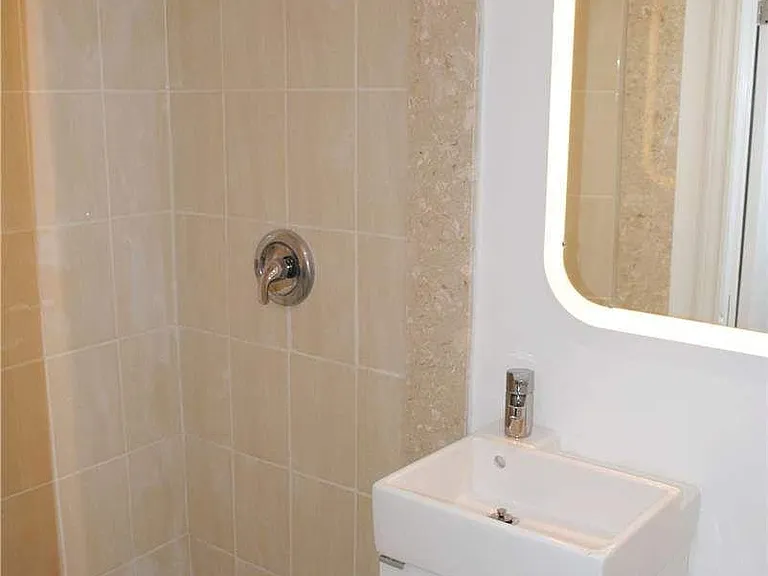 42 Saint Dunstan Dr #BASEMENT — Photo 6