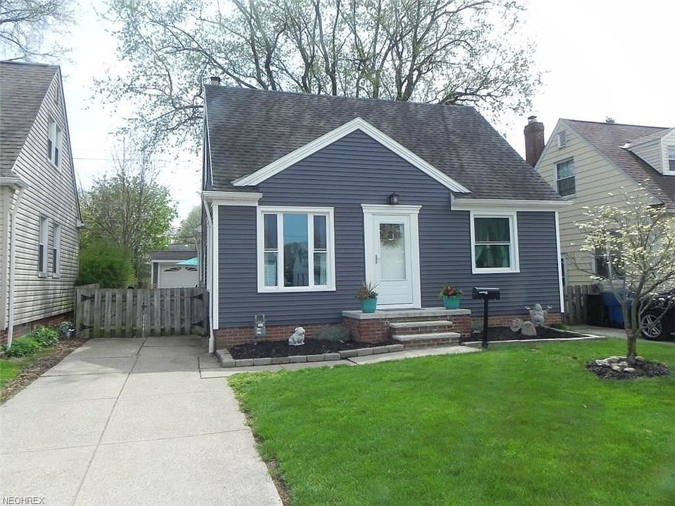 1st image of 8611 Pinegrove Ave