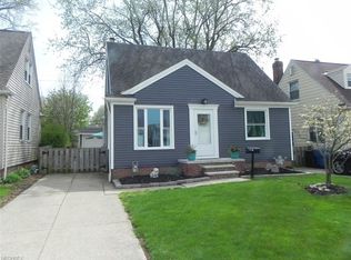 8611 Pinegrove Ave, Parma, OH 44129