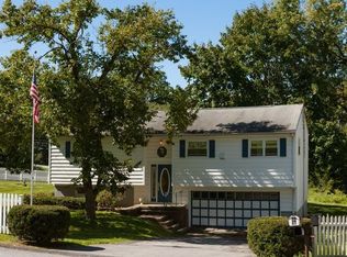 108 Wood St, Fishkill, NY 12524