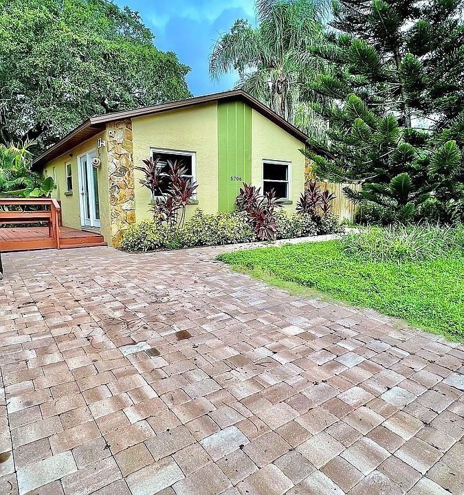 1st image of 5706 N 18th St