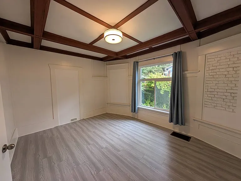 14842 Buena Vista Ave #15 — Photo 1